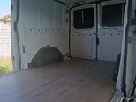 Ford Transit-10