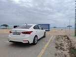 Hyundai Accent-7