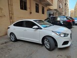 Hyundai Accent-9
