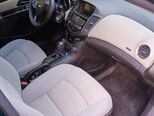 Chevrolet Cruze-12