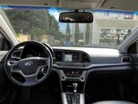 Hyundai Avante-5