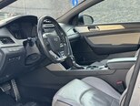 Hyundai Sonata-15