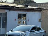 Hyundai Elantra-3