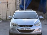 Hyundai Elantra-1