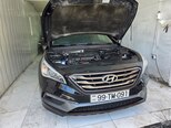 Hyundai Sonata-1
