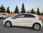 Kia Rio-6