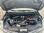 Nissan Tiida-12
