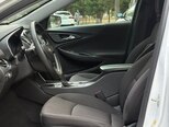 Chevrolet Malibu-12