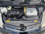 Toyota Prius-10