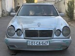 Mercedes E 300-1