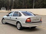 Opel Vectra-2