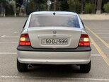 Opel Vectra-10