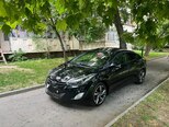 Hyundai Elantra-6
