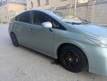 Toyota Prius-7