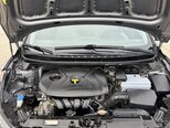 Hyundai Elantra-11