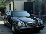 Mercedes E 230-1