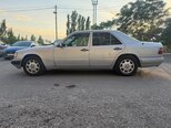 Mercedes 200 E-8