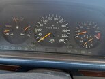 Mercedes 200 E-9