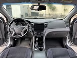 Hyundai Sonata-17