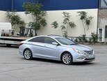 Hyundai Sonata-4