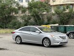Hyundai Sonata-16