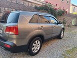 Kia Sorento-5