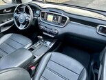 Kia Sorento-13