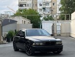BMW 528-1