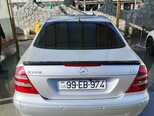 Mercedes E 220-2