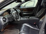 Jaguar XJ-8