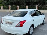 Nissan Sunny-6