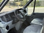 Ford Transit-12