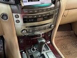Lexus LX 570-6