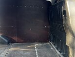 Ford Transit-11