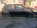 Volkswagen Golf-3