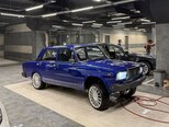 LADA (VAZ) 2107-1
