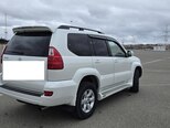 Toyota Land Cruiser Prado-5