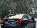 Hyundai Elantra-5