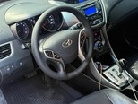 Hyundai Elantra-14