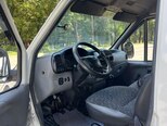 Ford Transit-11