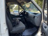 Ford Transit-14