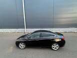Chevrolet Cruze-20