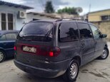 Ford Galaxy-3