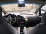 Ford Galaxy-6