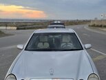 Mercedes E 240-2
