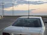 Mercedes E 240-9