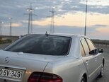 Mercedes E 240-10