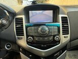 Chevrolet Cruze-13