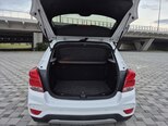 Chevrolet Trax-12
