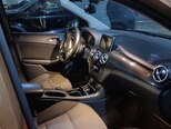 Mercedes B 200-4